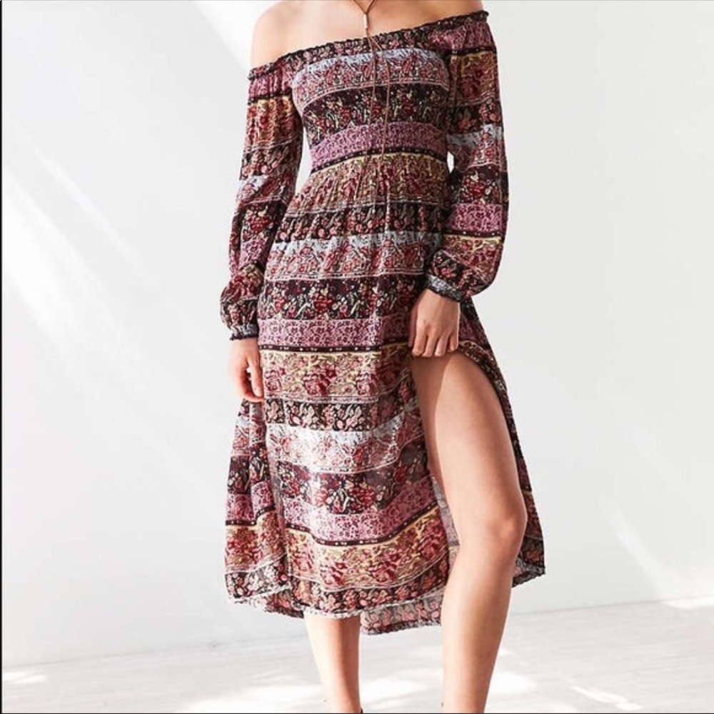 UO Kimchi Blue Prairie Princess Floral Dress